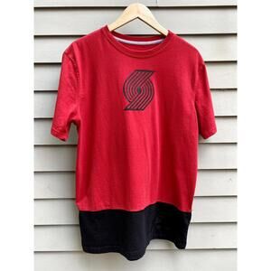 UNK Mens Red Black NBA Portland Trail Blazers EST. 1970 Short Sleeve T-Shirt L